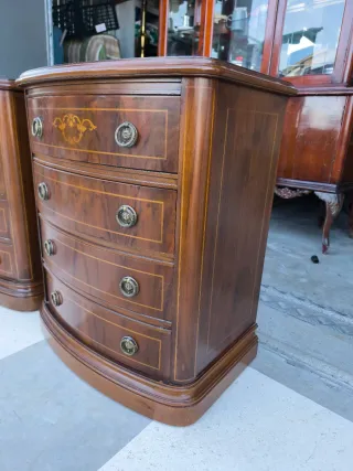 Pareja Mesitas Clásicas Marquetería Madera