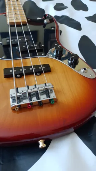 Bajo Eléctrico Fender Player Mustang Bass