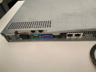 Servidor Dell PowerEdge R220 i3 4GB RAM
