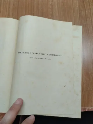 Libro Formación política FET Y DE LAS JONS