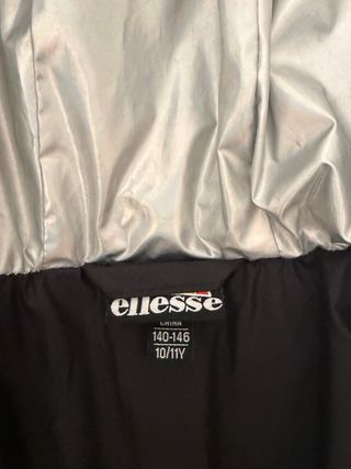 Plumas ellesse plateada brillante