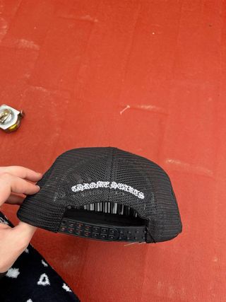 2 Gorras Chrome Hearts