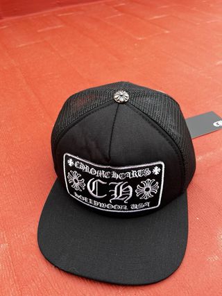 2 Gorras Chrome Hearts