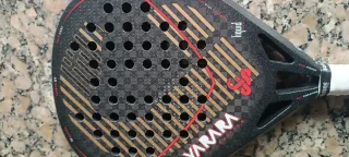 Pala de pádel Vibora Yarara