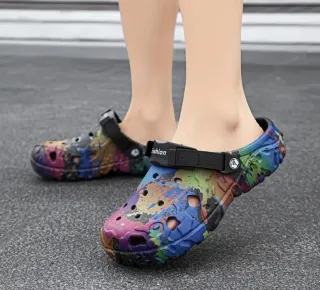 Zuecos  Crocs Forrados, cómodos Talla 40 y 43