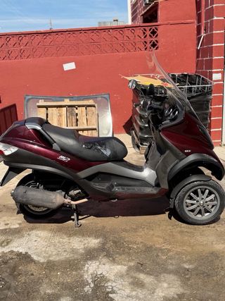 Piaggio MP3 125cc Triciclo Automático