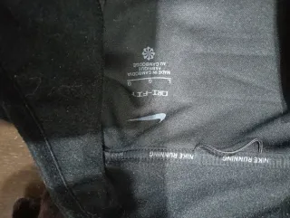 Sudadera fina Nike negra