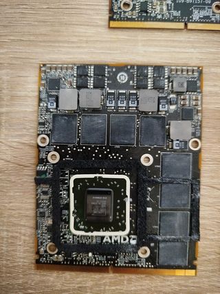 Tarjeta Gráfica AMD 5750M 1GB Reballing