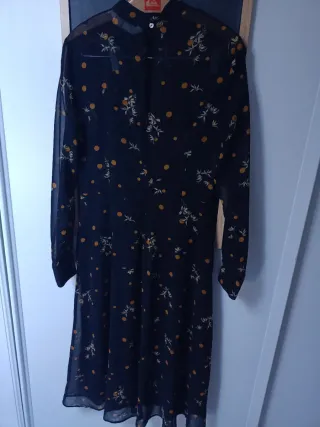Vestido negro midi estampado
