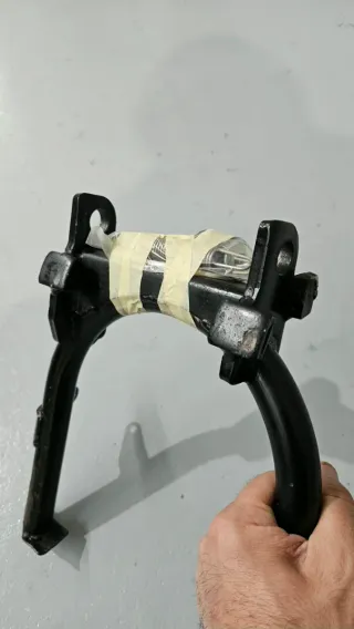 Caballete central Triumph