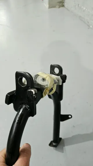 Caballete central Triumph