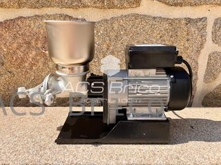 Molino Triturador Maíz Seco y Húmedo Arepas Eléctrico 1 Hp - 00808 - GARHE