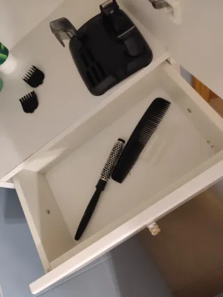 Armario de baño blanco alto