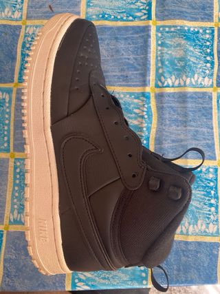 Nike Court Vision Mid Winter Negro