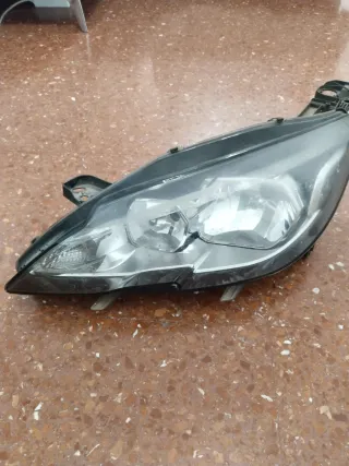 Faro Izquierdo Peugeot 308 Original Bombilla no