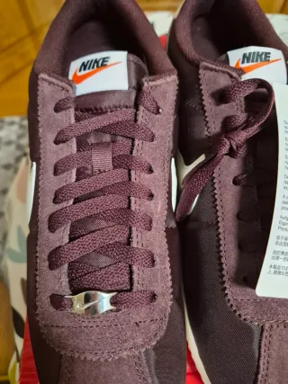 Zapatillas Ai Nike Cortez Burdeos Talla 44, 5