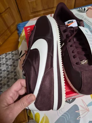 Zapatillas Ai Nike Cortez Burdeos Talla 44, 5