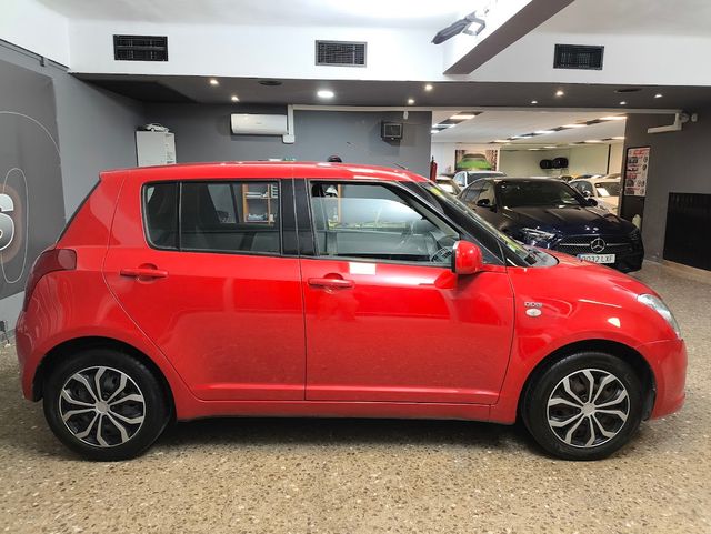 Suzuki Swift 2008