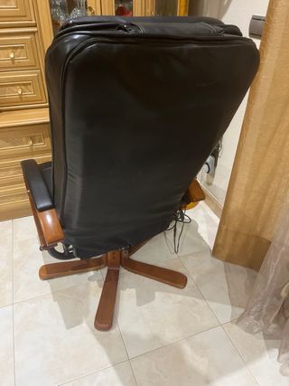Sillón masaje piel y madera