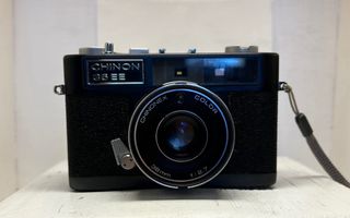 Cámara Chinon telemetrica 35 EE Negra