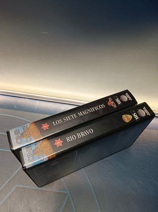 Dos cintas VHS del oeste, los siete magníficos + Rio Bravo