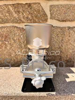 Molino Triturador Maíz Seco y Húmedo Arepas Eléctrico 0,5 Hp - 00805 - GARHE