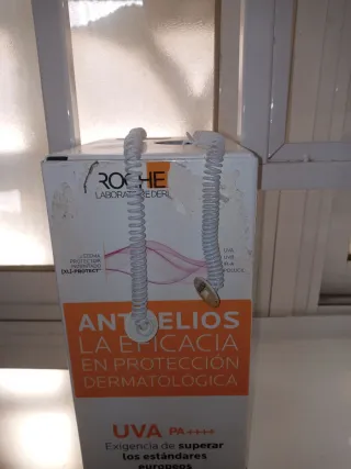 Expositor Metálico La Roche-Posay 5 Estantes