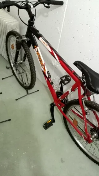 Bicicleta 18 marchas roja