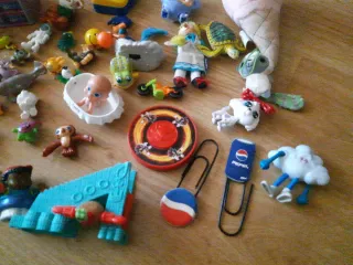 Lote Mini Figuras Kinder Dibujos Películas