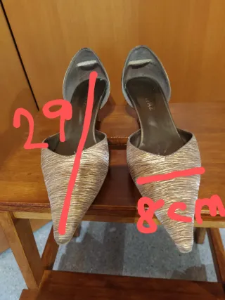 Zapatos de fiesta dorados Marypaz