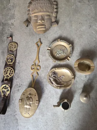 Lote de objetos de latón