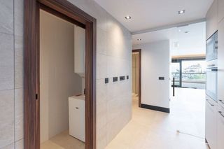 Piso en venta en Los Naranjos - Las Brisas en Marbella