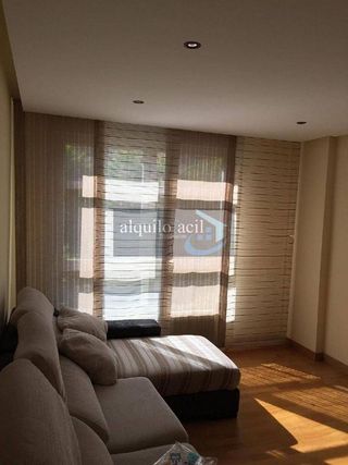 Piso en alquiler en Universidad - Los Lirios en Logroño