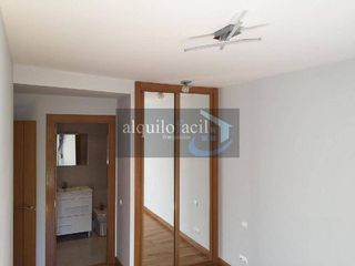 Piso en alquiler en Universidad - Los Lirios en Logroño