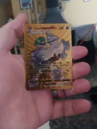 Carta Pokémon Pikachu VMAX TG17/TG30