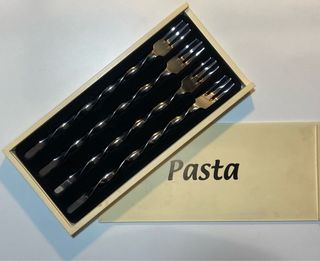 Set 4 Tenedores Pasta en Caja original