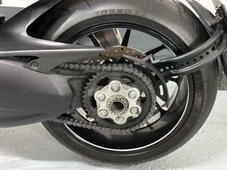 DUCATI DIAVEL CARBÓN