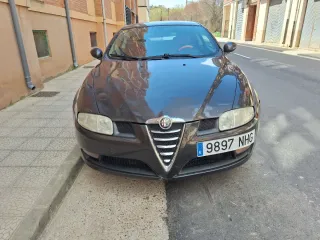 Alfa Romeo GT 2005