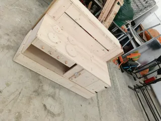 Servicios de carpintería y pintura