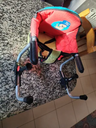 Trona de mesa plegable