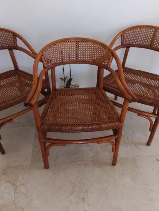 3 Sillas de Bambú y Ratán
