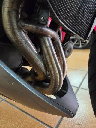 Sistema de escape Triumph Street Triple 765