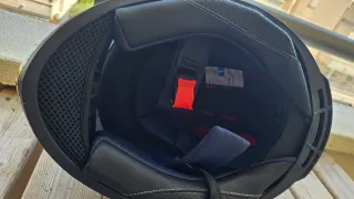 Casco Integral con Visera Solar