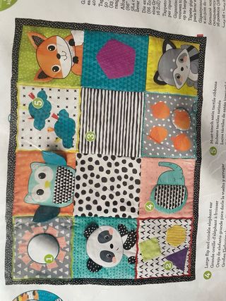 Alfombra sensorial para bebé