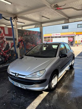 Peugeot 206 1.4 XR 2002