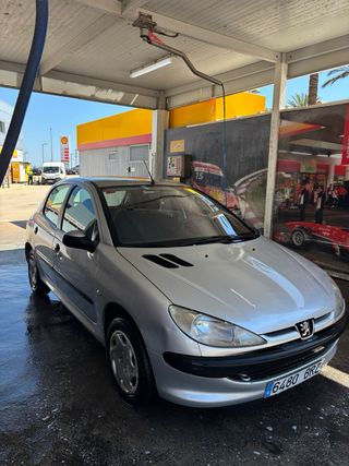 Peugeot 206 1.4 XR 2002