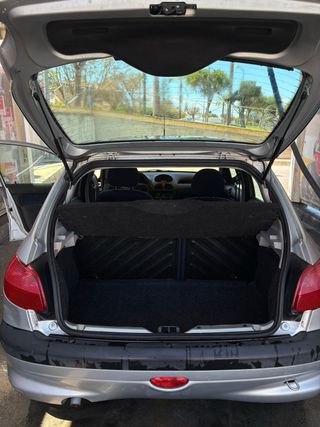 Peugeot 206 1.4 XR 2002
