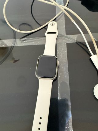 Apple Watch Series 9 45mm Plata