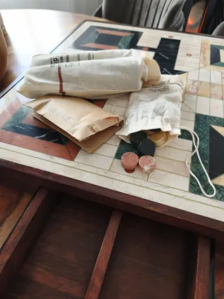 Mesa auxiliar Parchís Zara Home Mármol