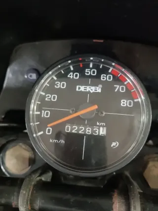 Derbi Variant Sport courier